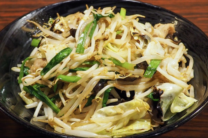 品川駅東口「包丁や」の野菜炒め