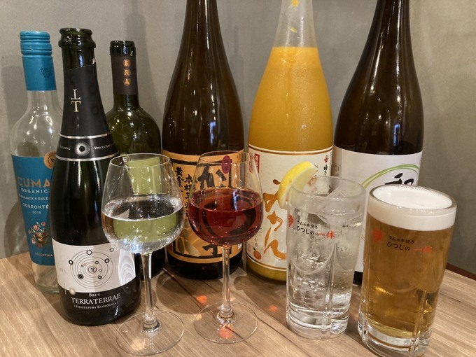 三宮のひつじの一休の飲み放題提供ドリンク