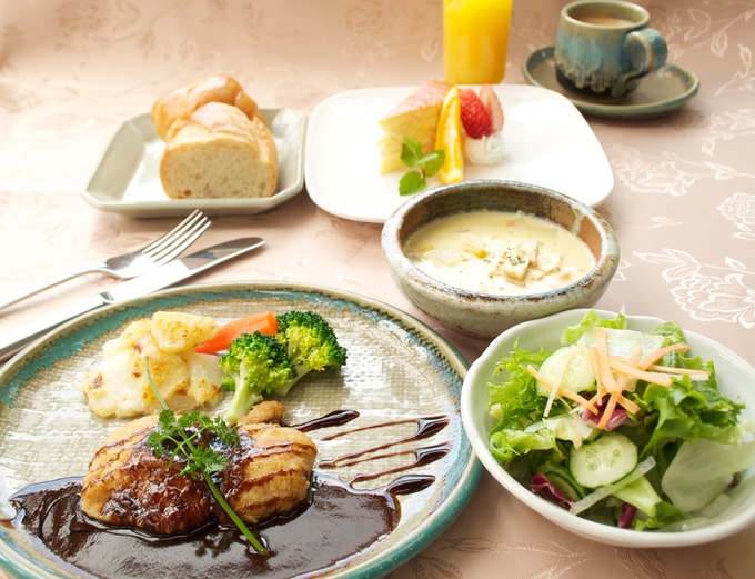 千葉県・山武市の洋食レストラン『ふらんす屋』の「得するランチコース」