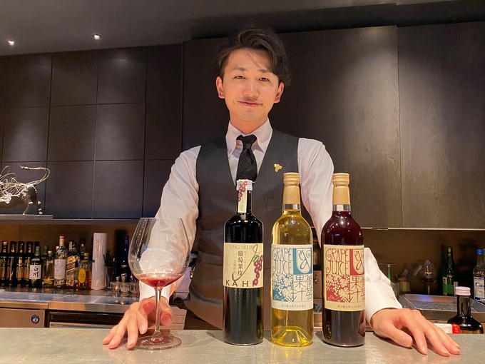 都内4店舗を展開する、完全会員制の焼かない焼肉店『29ON』の『29ON 表参道』支配人:佐藤のインタビュー画像