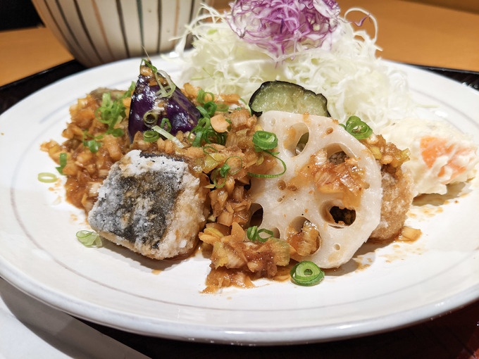 「さばの竜田揚げ 香味ねぎソース」